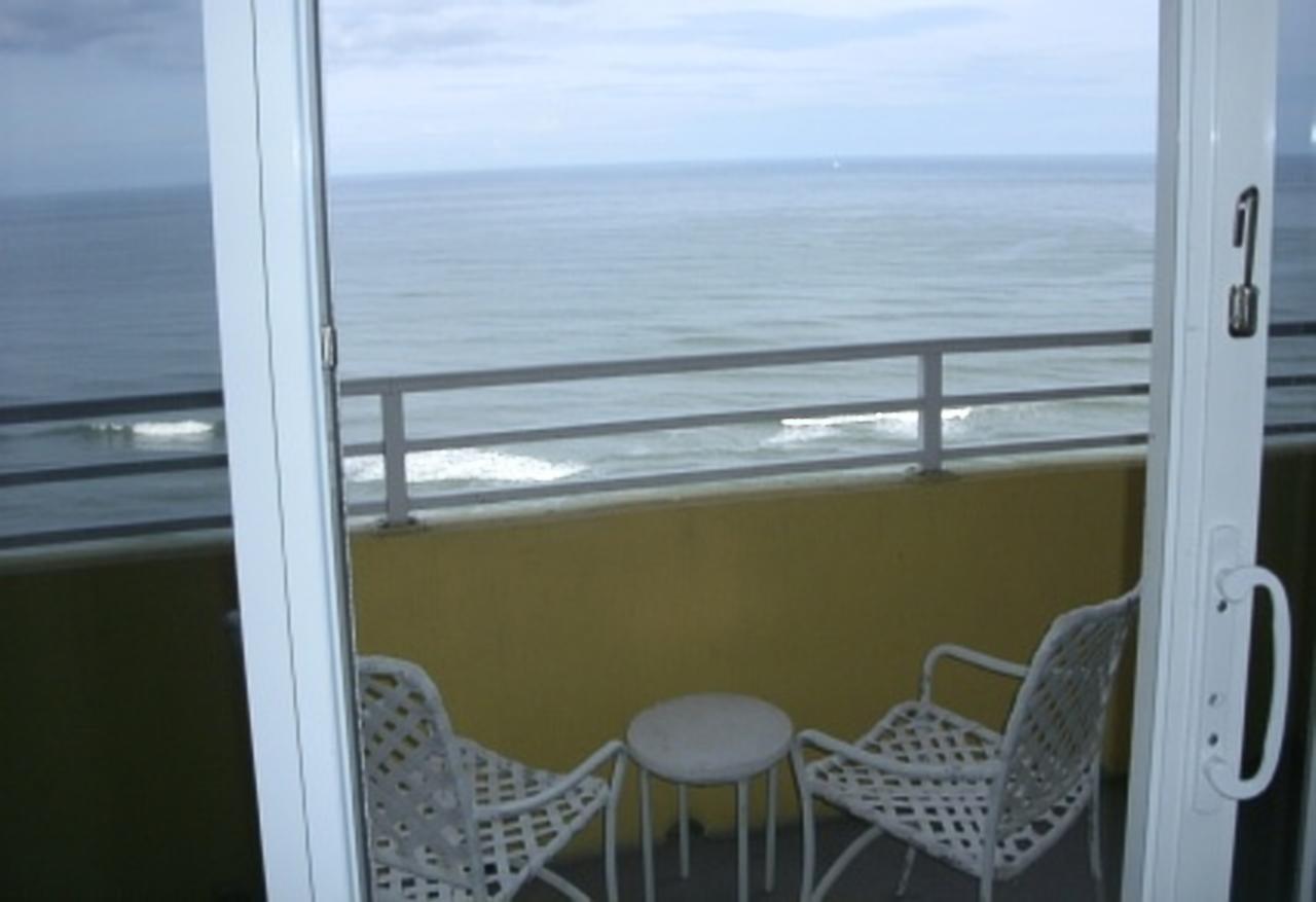 Ocean Walk Resort - Dramatic Ocean Front View Daytona Beach Exterior photo